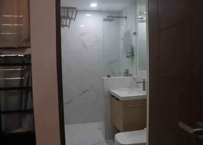 ホテル Ymca Makati