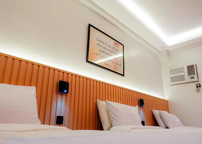 Ymca Makati ホテル 3*