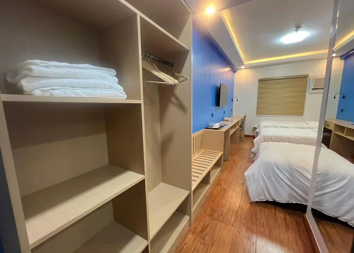 Ymca Makati ホテル マニラ市
